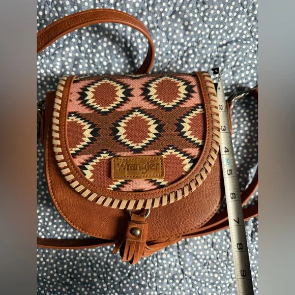 Wrangler Brown & Tan Aztec Crossbody Bag - Picture 6 of 7